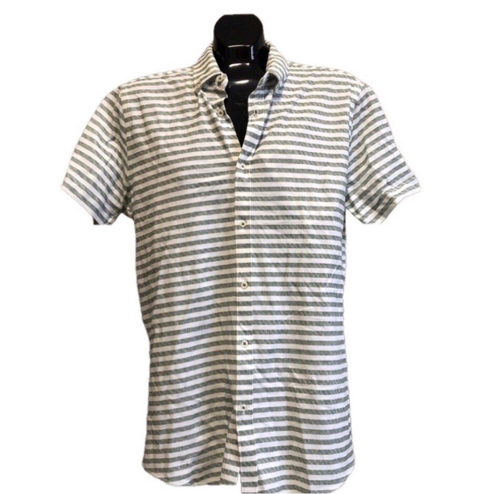 NEW Men’s Lugu Short Sleeved Striped Button-Down Shirt